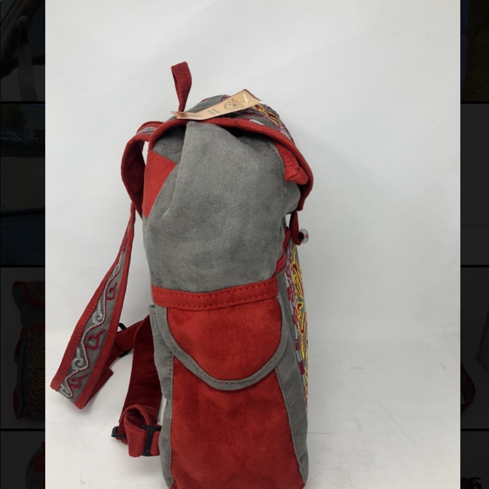 Sold - Picture 2 of 4